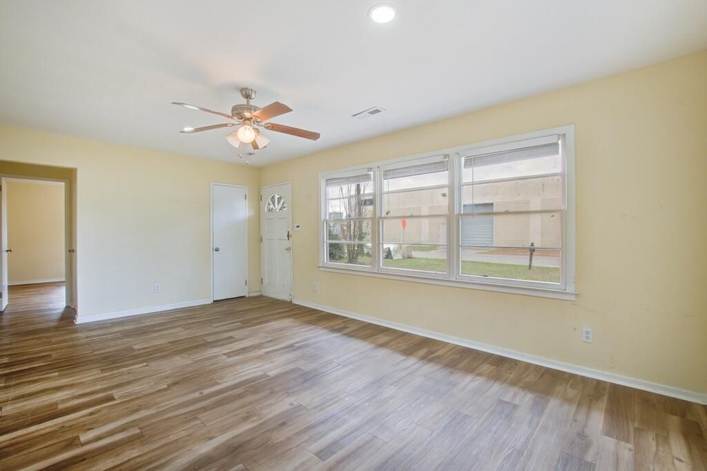 5920 Griffin Street Photo 12