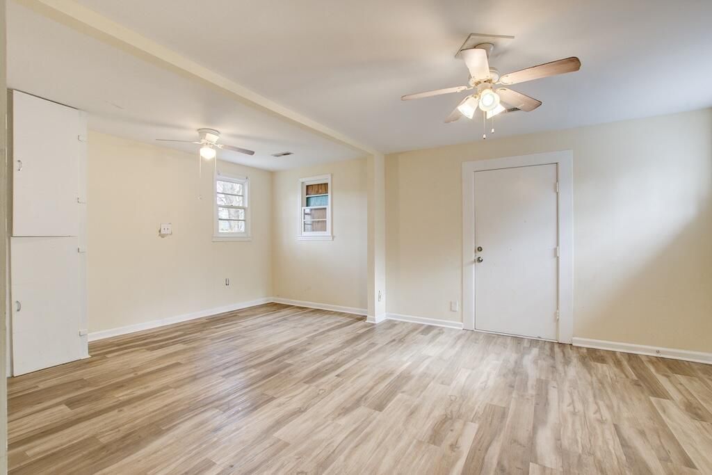 5920 Griffin Street Photo 18