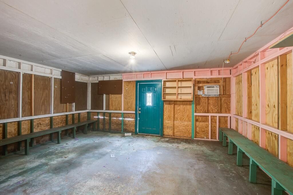 5920 Griffin Street Photo 22