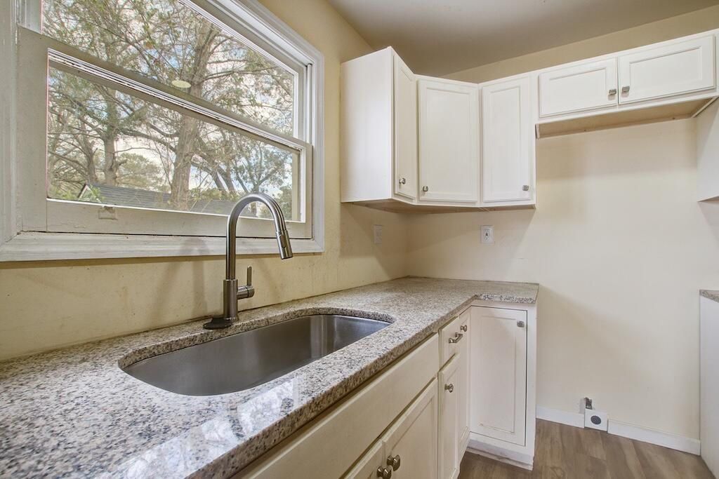 5920 Griffin Street Photo 4