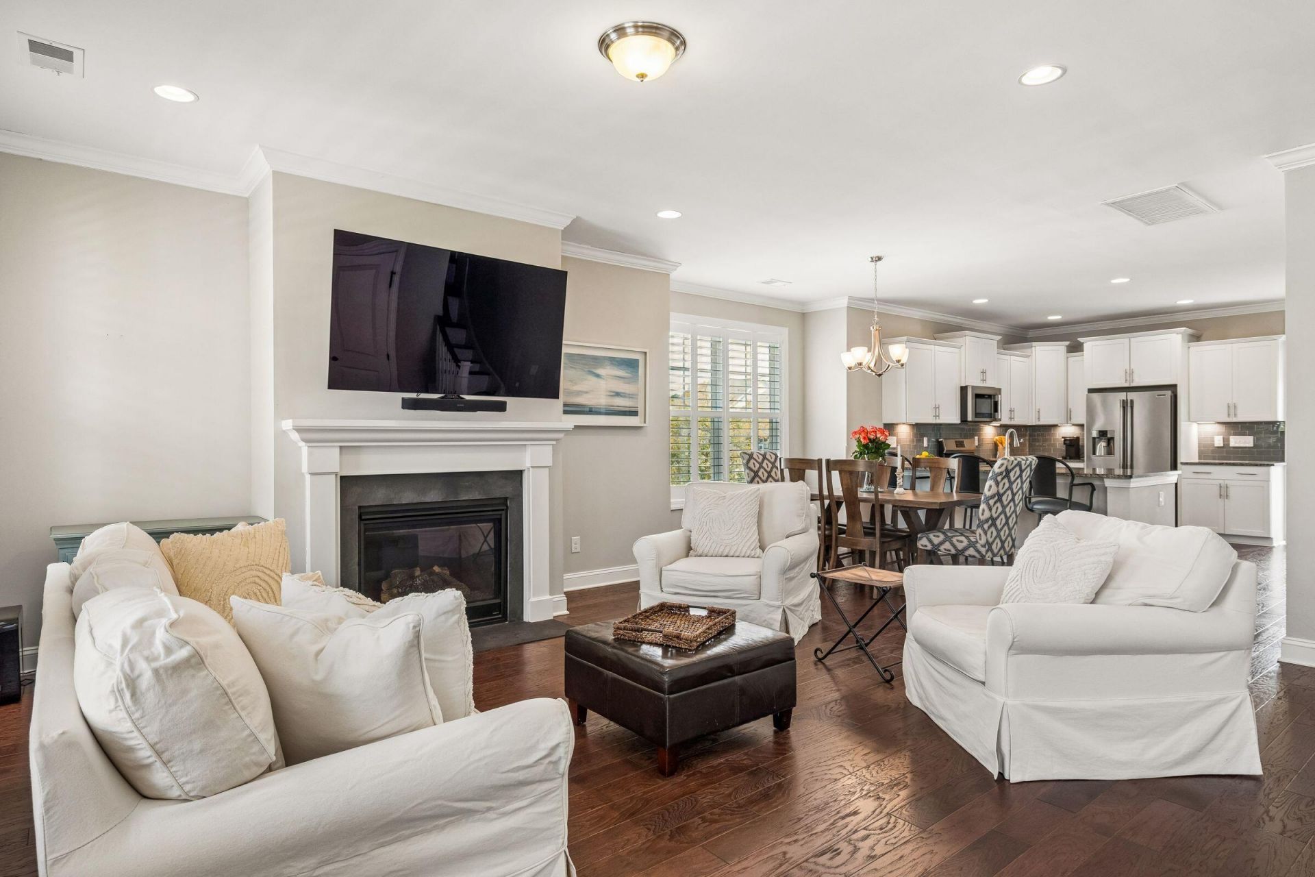 1630 Prince Edward Street Photo 10