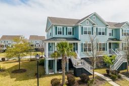 1630 Prince Edward Street photo 4