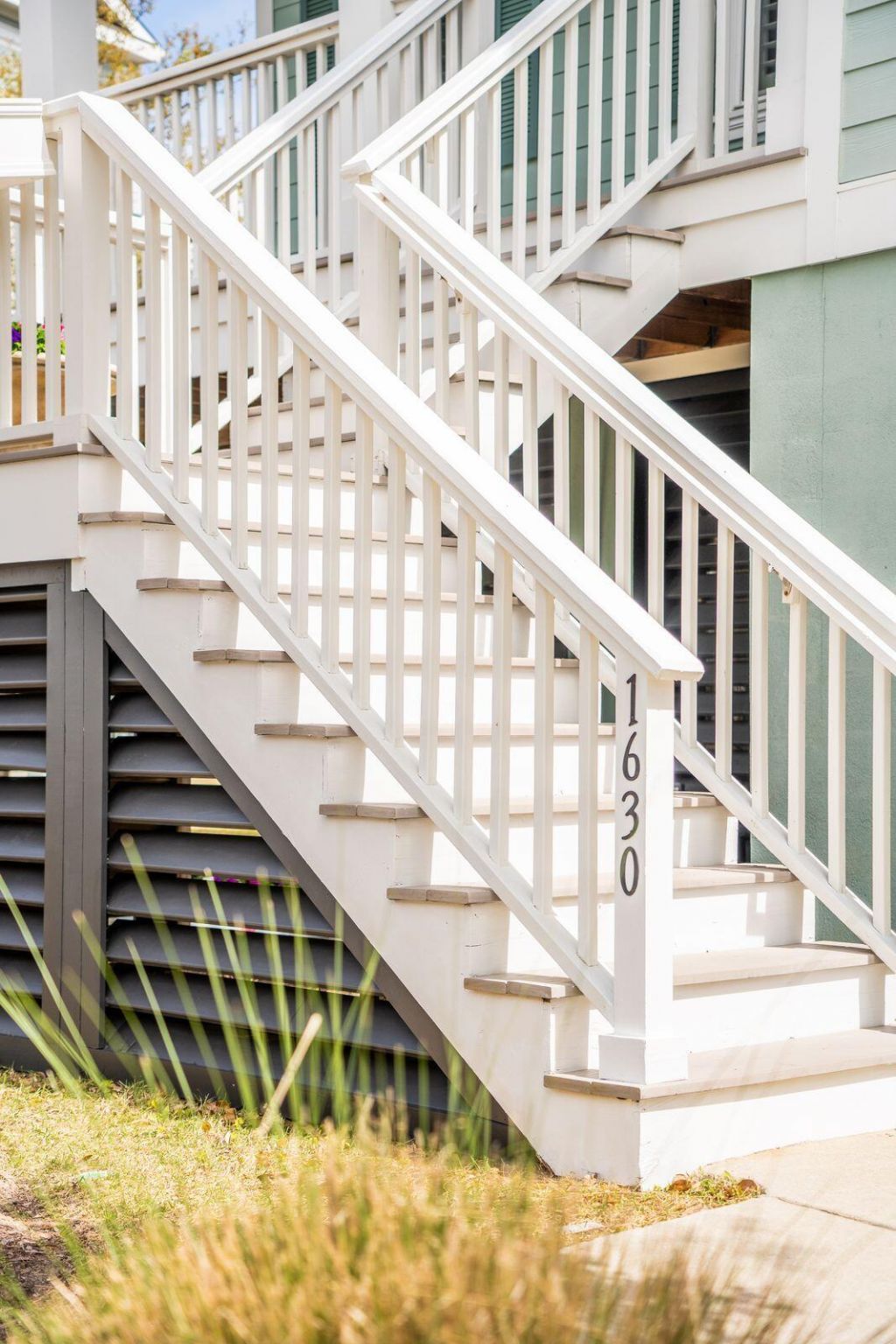 1630 Prince Edward Street Photo 4