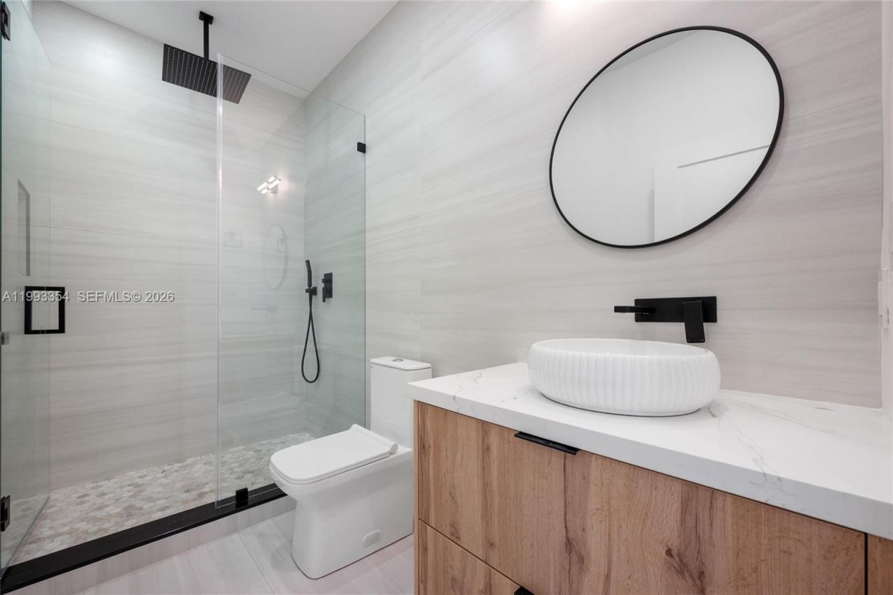 1207 Columbus Blvd , Coral Gables, FL 33134 Photo