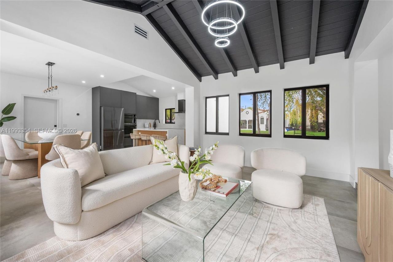 1207 Columbus Blvd, Coral Gables, FL 33134 Photo