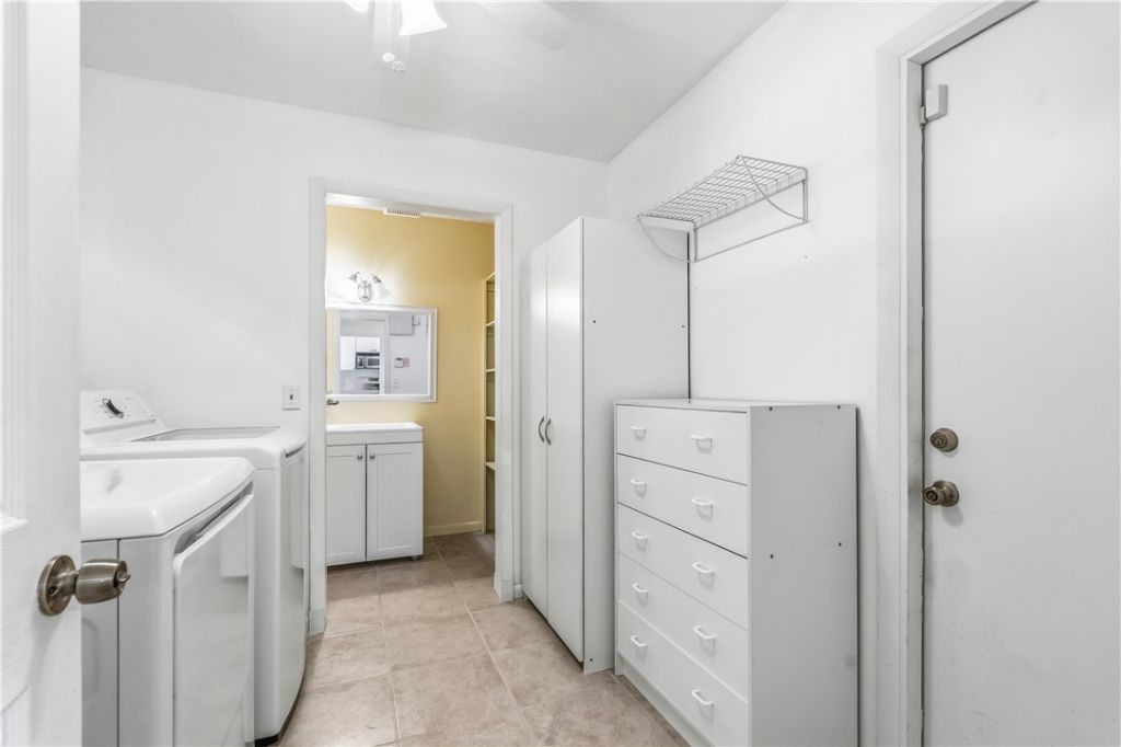 1202 SE Madison Avenue, Stuart, FL 34996 Photo