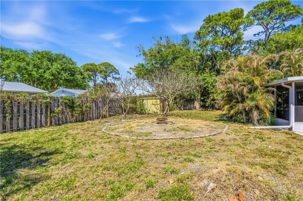 1202 SE Madison Avenue, Stuart, FL 34996 Photo