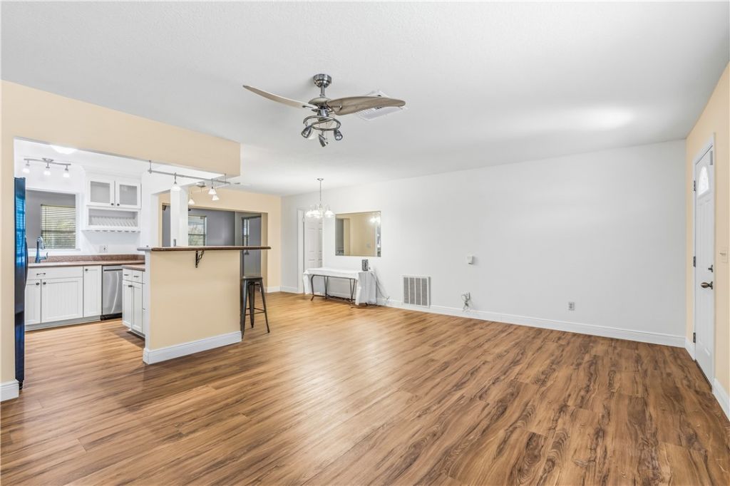 1202 SE Madison Avenue, Stuart, FL 34996 Photo