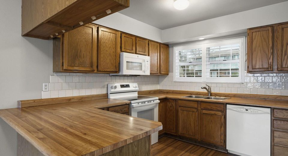 227 Smithridge Park, Reno, NV 89502 Photo