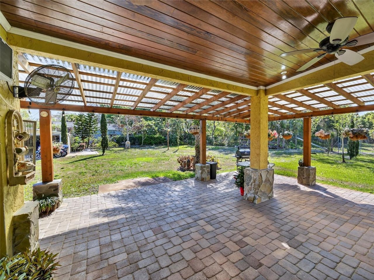 1184 Laura Street , Casselberry, FL 32707 Photo