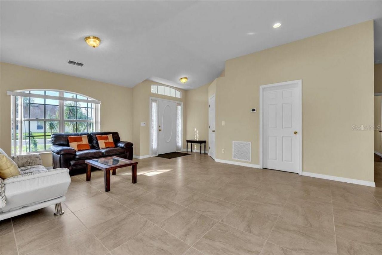 8571 Gassner Way , Lehigh Acres, FL 33972 Photo