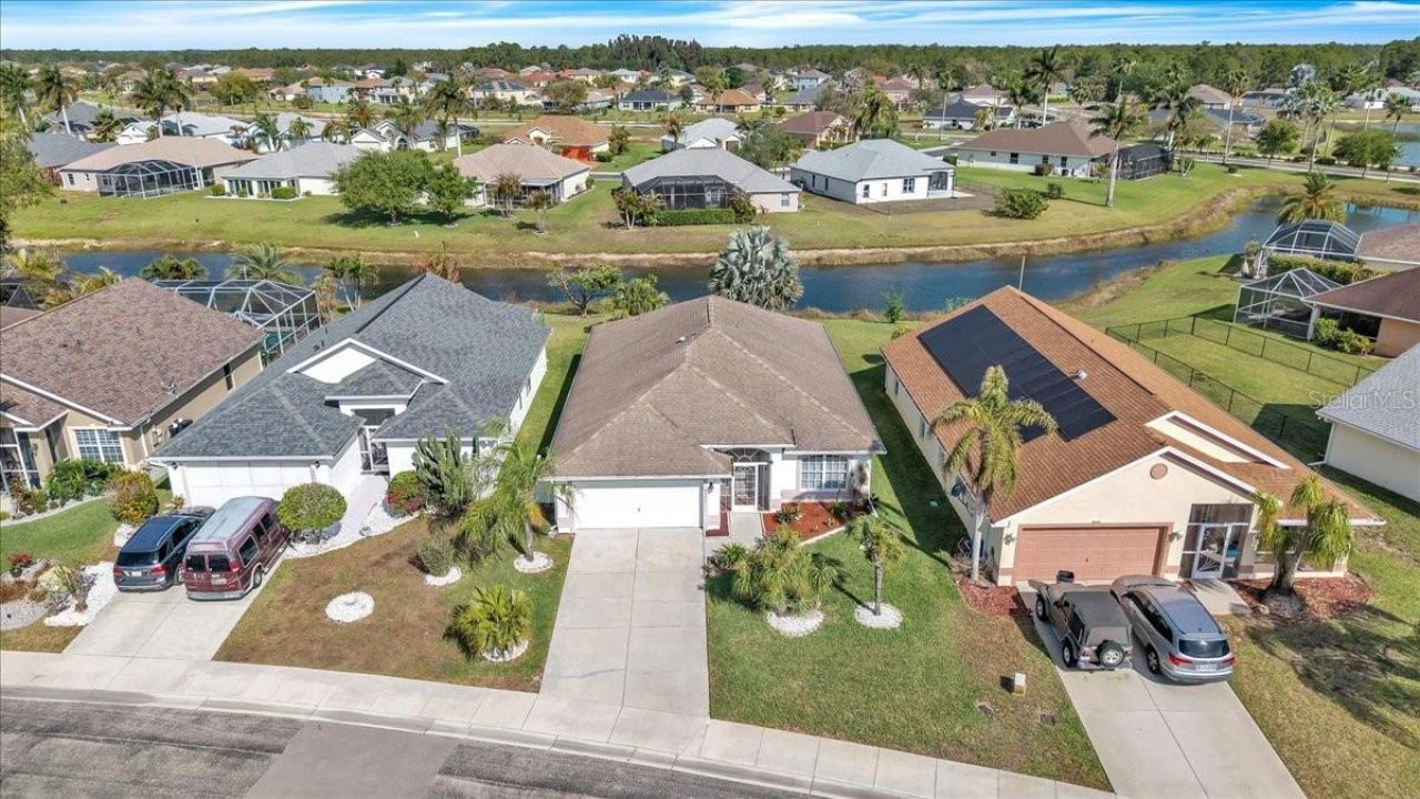 8571 Gassner Way , Lehigh Acres, FL 33972 Photo