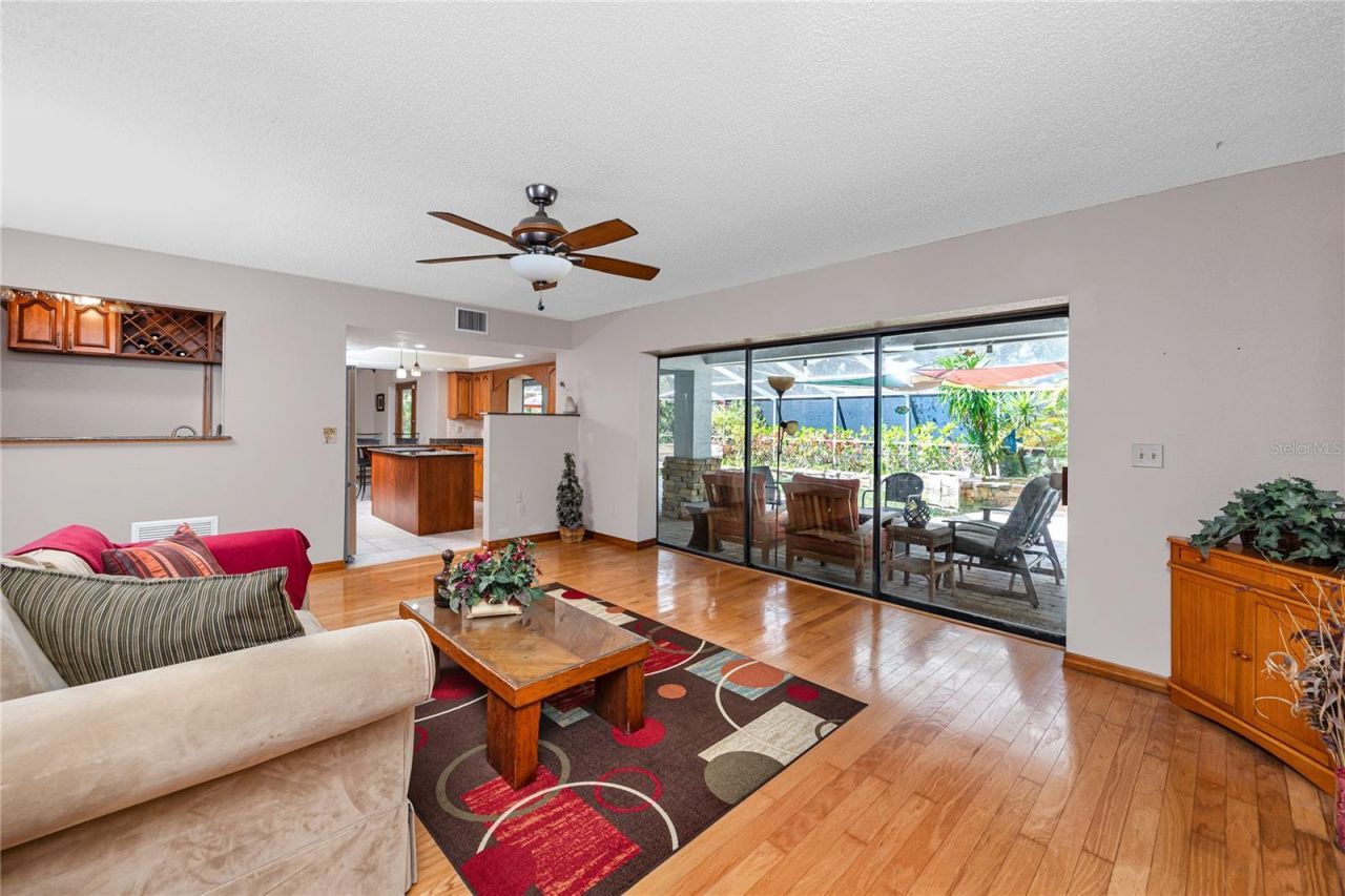 9775 78th Avenue , Seminole, FL 33777 Photo