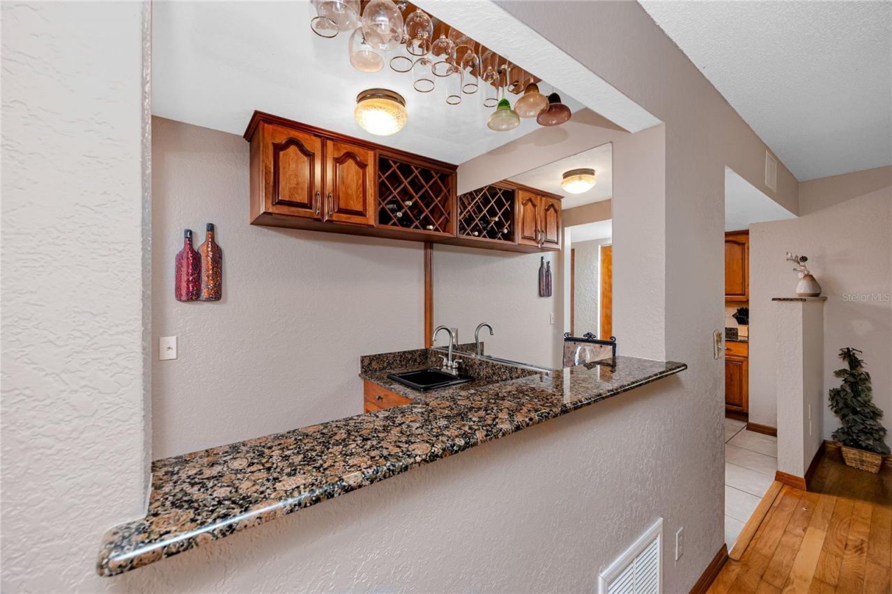 9775 78th Avenue , Seminole, FL 33777 Photo