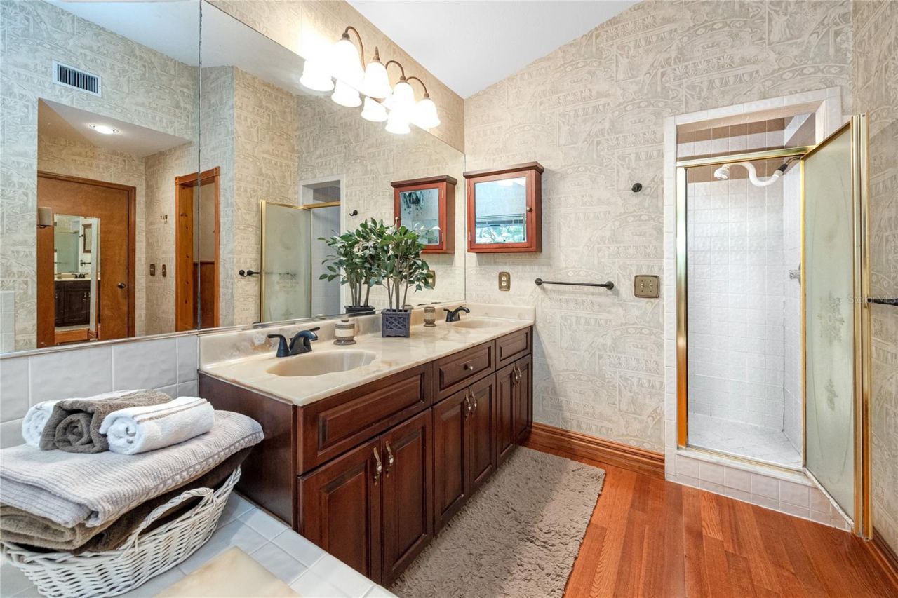 9775 78th Avenue , Seminole, FL 33777 Photo