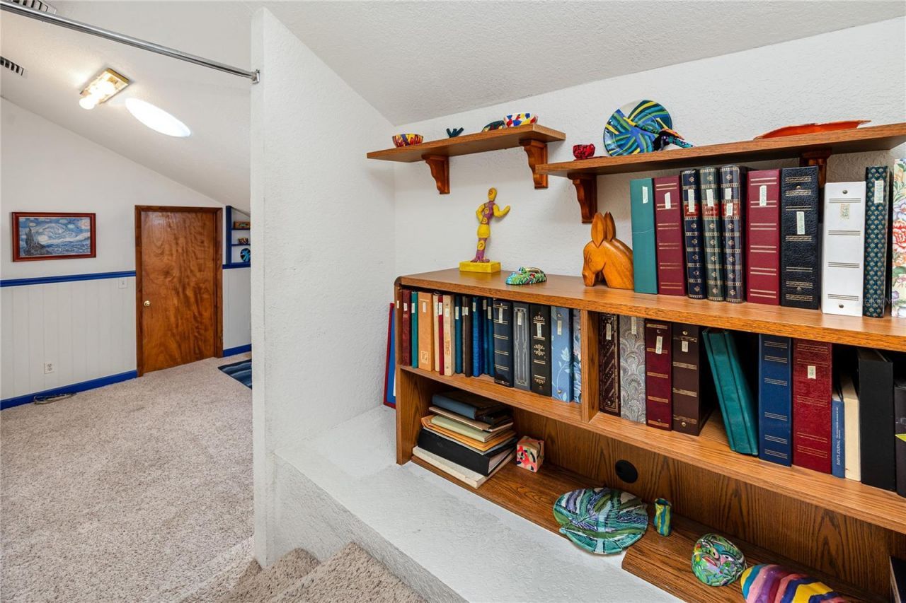 9775 78th Avenue , Seminole, FL 33777 Photo