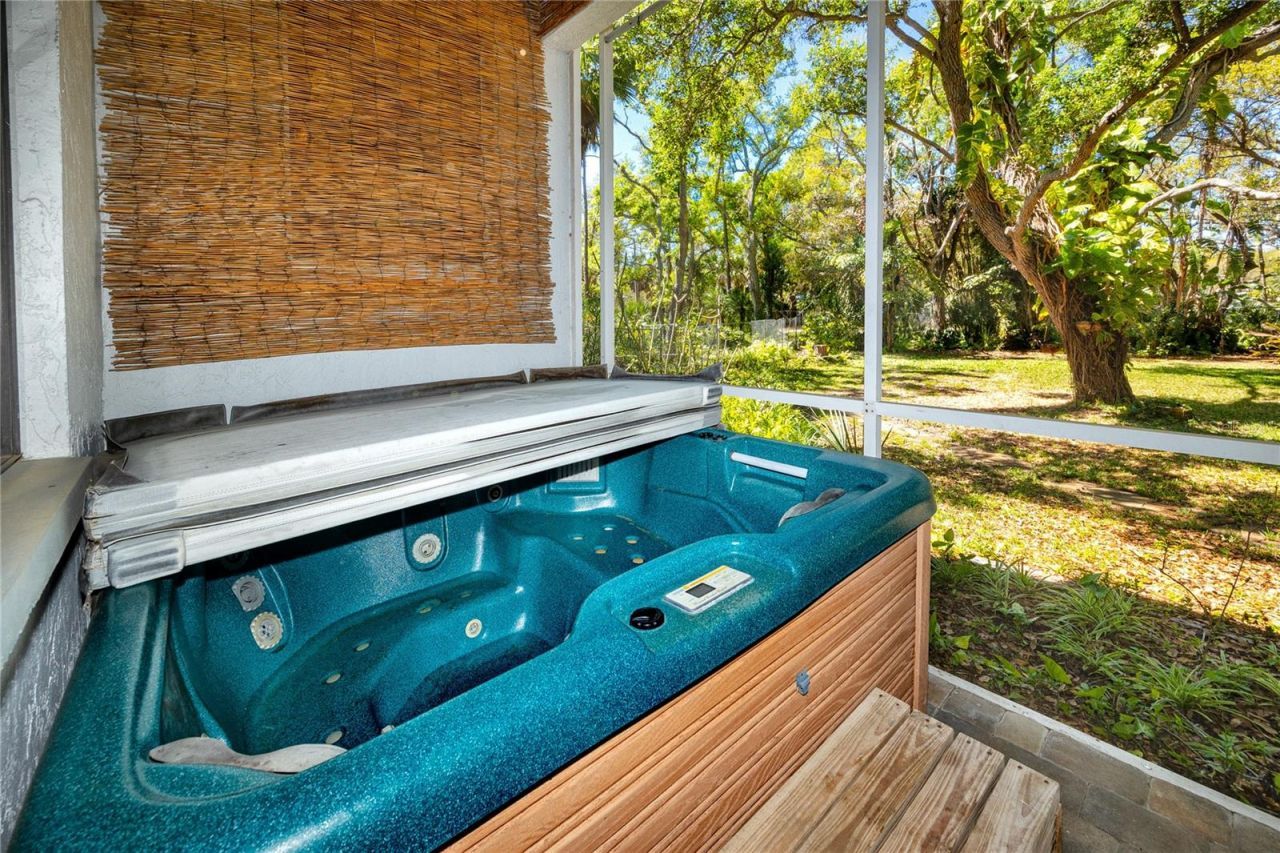 9775 78th Avenue , Seminole, FL 33777 Photo