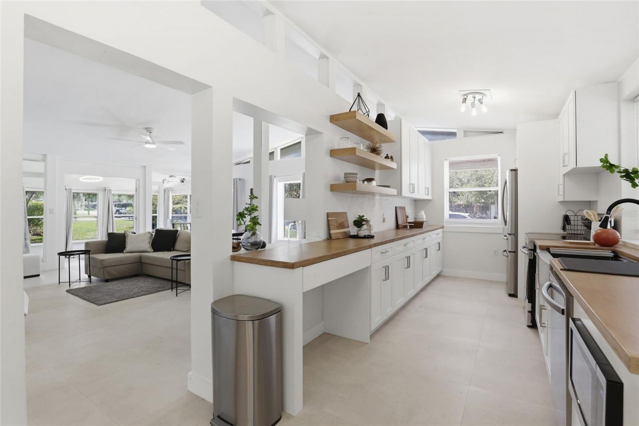 831 NW 20th Terrace, Gainesville, FL 32603 Photo