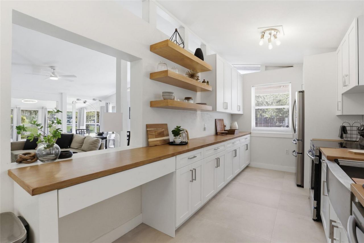 831 NW 20th Terrace, Gainesville, FL 32603 Photo