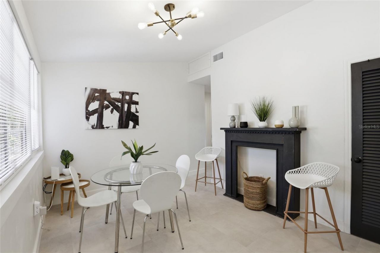 831 NW 20th Terrace, Gainesville, FL 32603 Photo