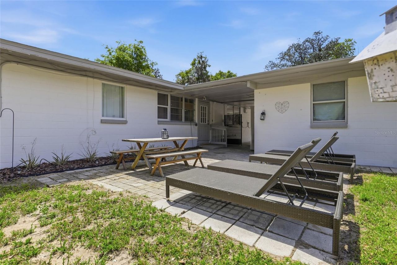 831 NW 20th Terrace, Gainesville, FL 32603 Photo