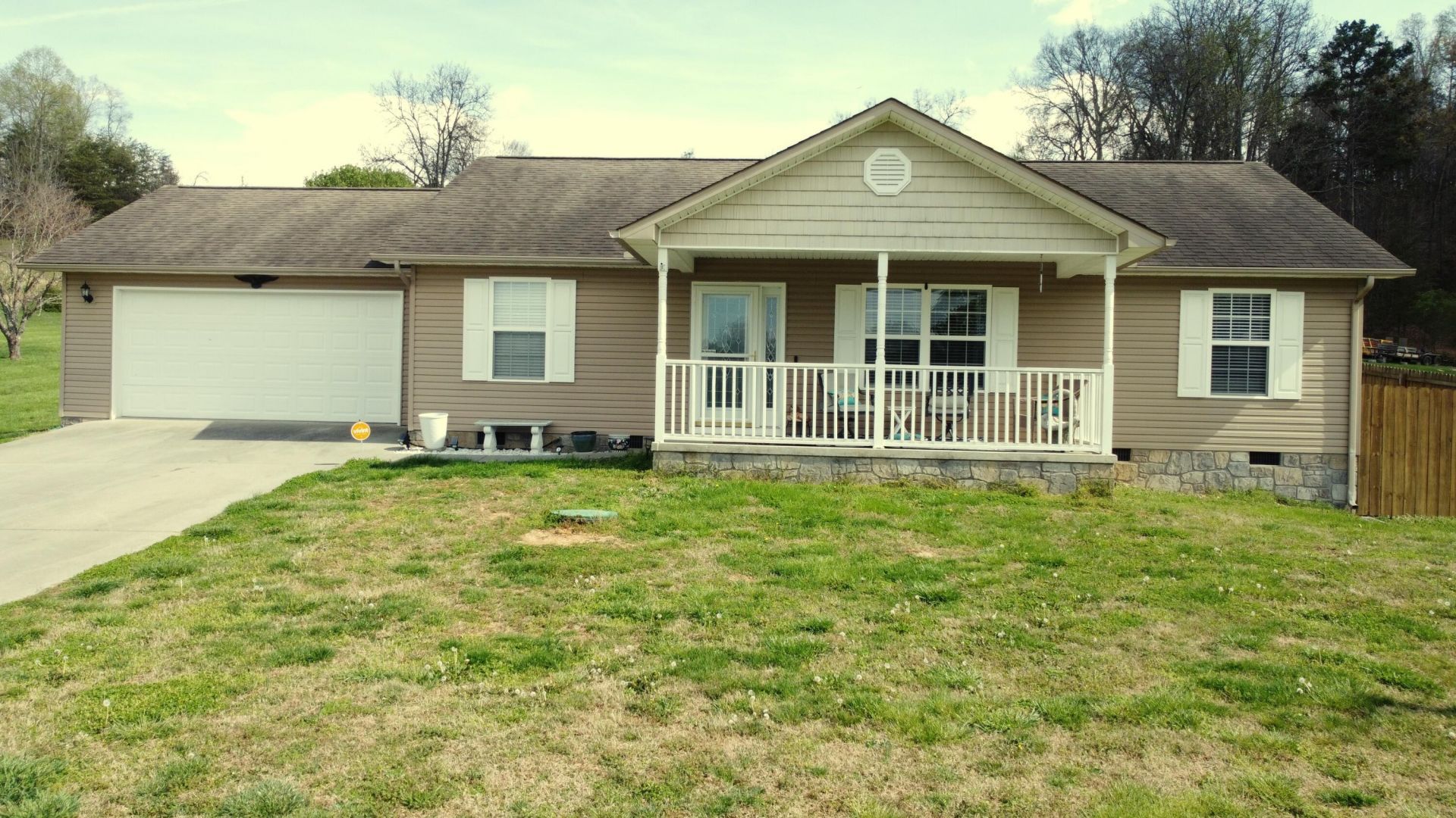 1025 Highland Meadows Road, Jefferson City, TN 37760 Main Photo