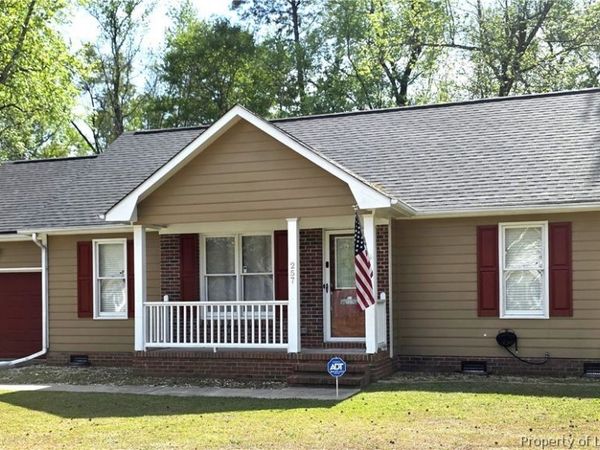 257 Berwick Drive, Raeford, NC 28376