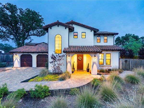 9300 Via Castillo, Atascadero, CA 93422