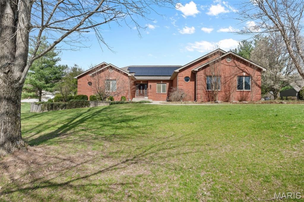 11 Jennifer Lane , Collinsville, IL 62234 Main Photo