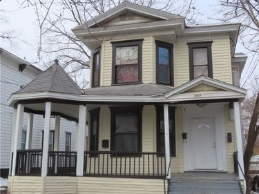 803 Danforth Street, Syracuse, NY 13208