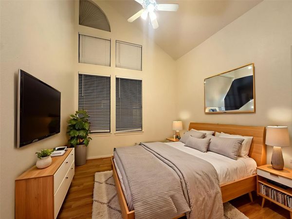 1906 Robbins PL, Unit 308, Austin, TX 78705