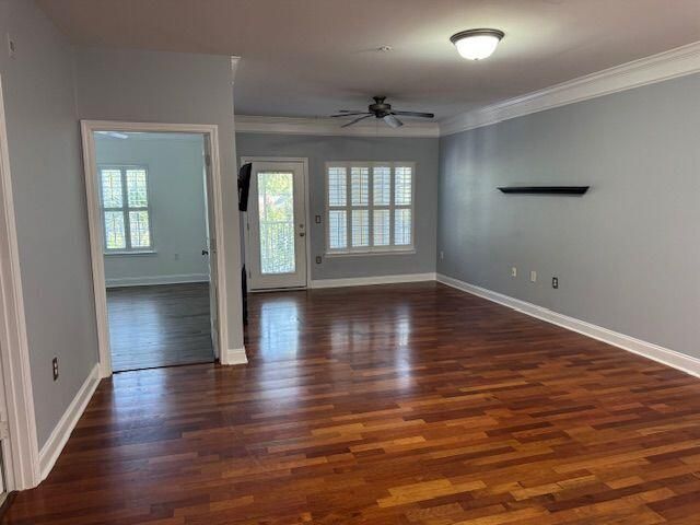 1109 Basildon Road Photo 12