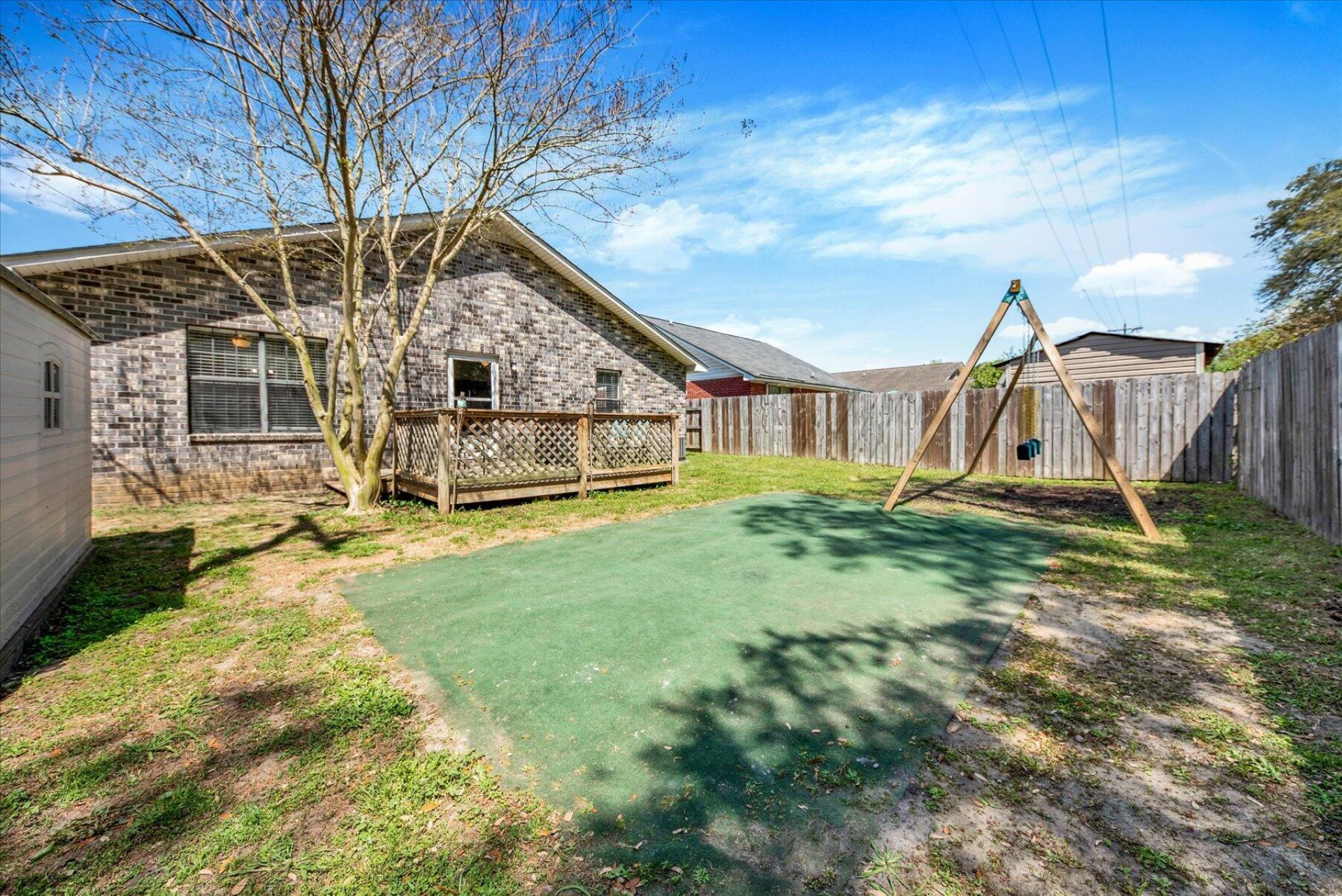 1017 Tj Lane Photo 15