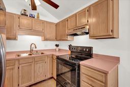 1017 Tj Lane photo 4