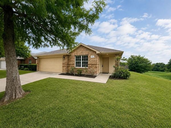 1000 Salt Creek Trail, Fort Worth, TX 76131
