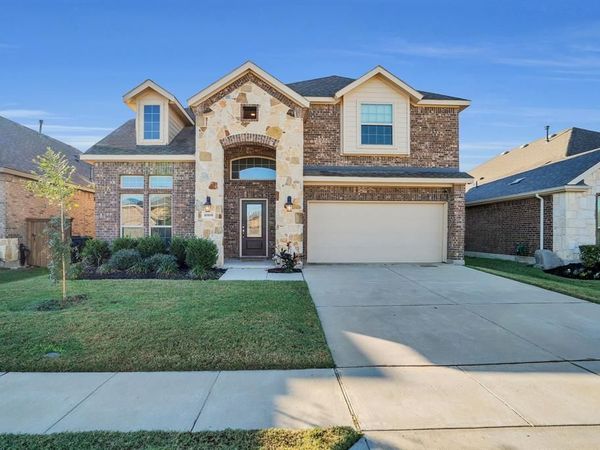 10808 Blaze Street, Aubrey, TX 76227