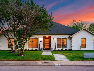 7246 Arbor Oaks Drive, Dallas, TX 75248