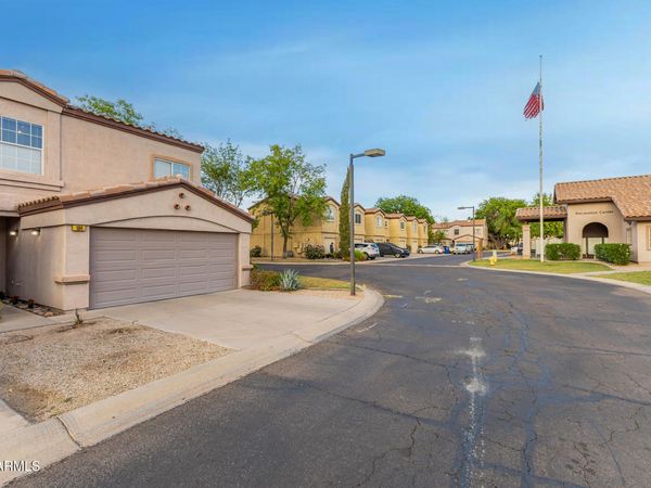 125 S 56TH Street, Unit 104, Mesa, AZ 85206