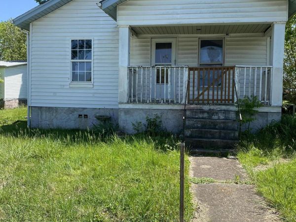 1738 Connecticut Ave, Knoxville, TN 37921