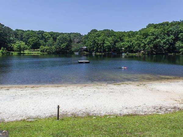 649 SW Kenilworth Circle, Unit BASEMENT A, Stone Mountain, GA 30083