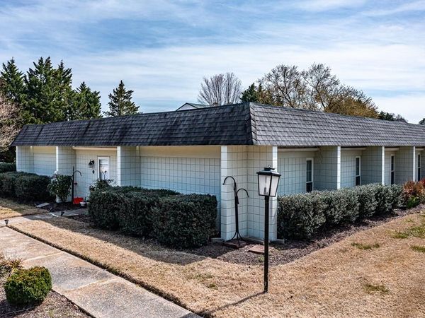 195 South Drive, KILMARNOCK, VA 22482