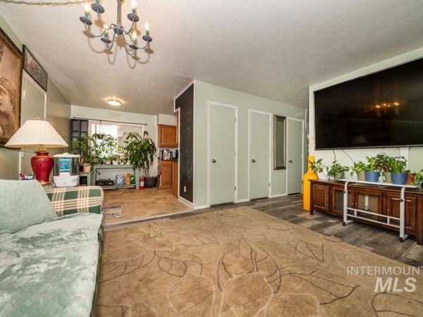 1045 E 16th N, Mountain Home, ID 83647