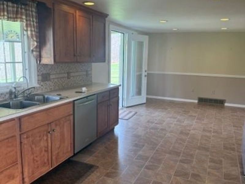 5495 College Hill Road, Cambridge, OH 43725 Photo 7