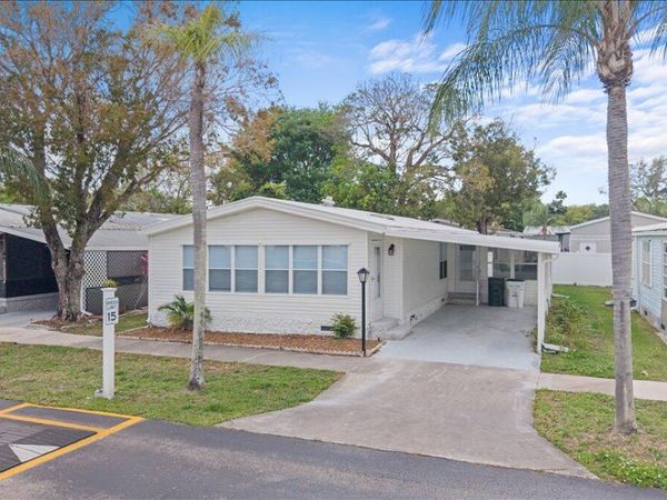 6571 NW 37th Avenue, Coconut Creek, FL 33073