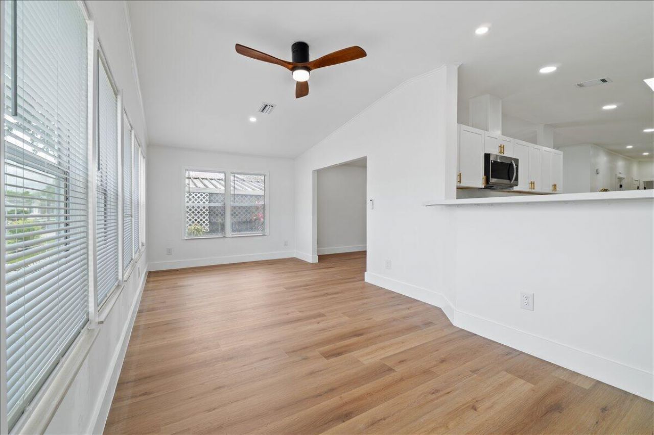 6571 NW 37th Avenue, Coconut Creek, FL 33073 Photo