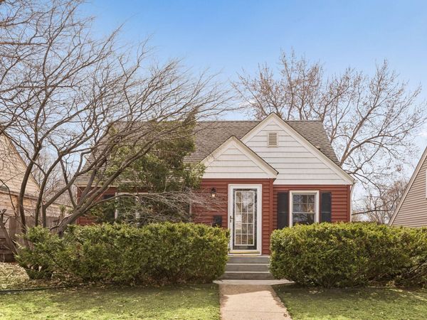 1962 Saunders Avenue, Saint Paul, MN 55116