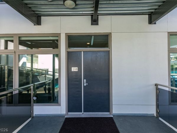 8925 W Flamingo Road, Unit 218, Las Vegas, NV 89147