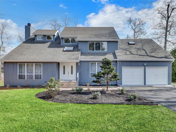 242 Trout Brook Lane , Aquebogue, NY 11901