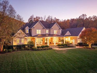 585 CHESAPEAKE BAY PL, CHARLOTTESVILLE, VA 22903