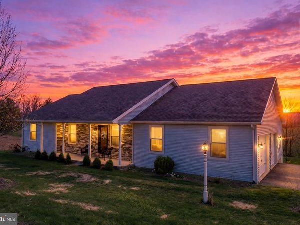 60 DUSTIN DRIVE, WEST MILTON, PA 17886